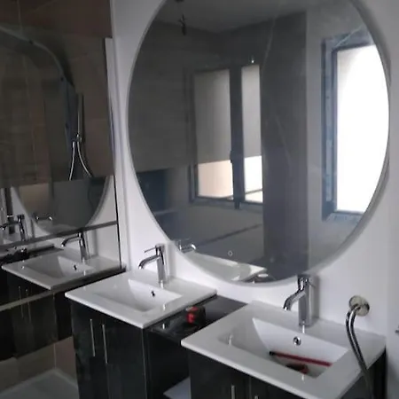Atypique Grange Renovee En Holiday home *